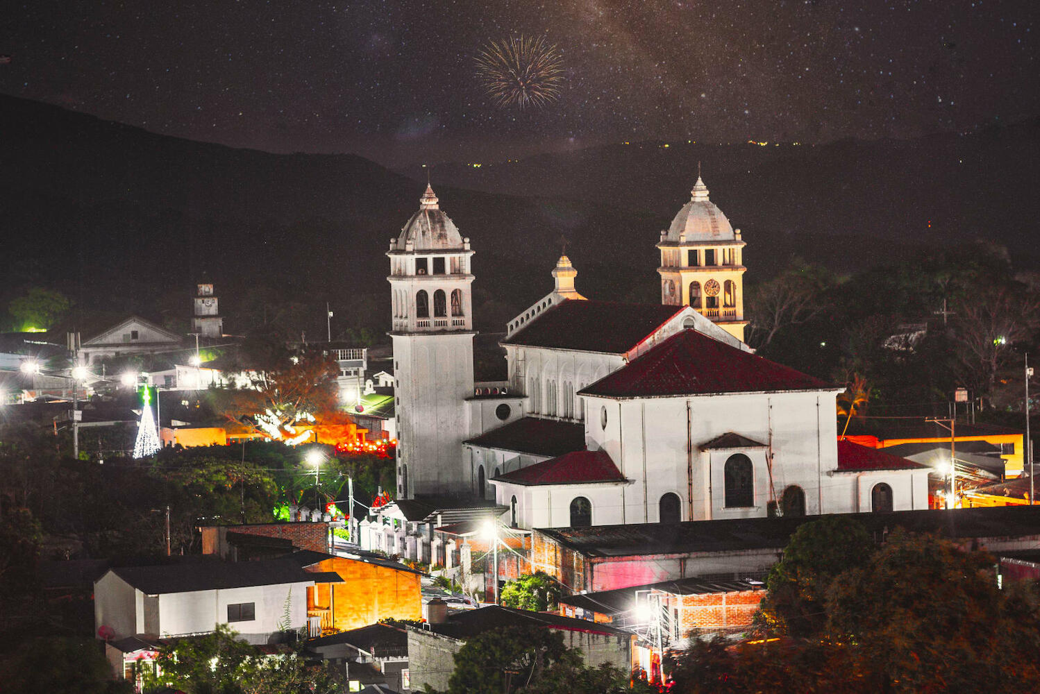 Samay Hostel, Juayúa