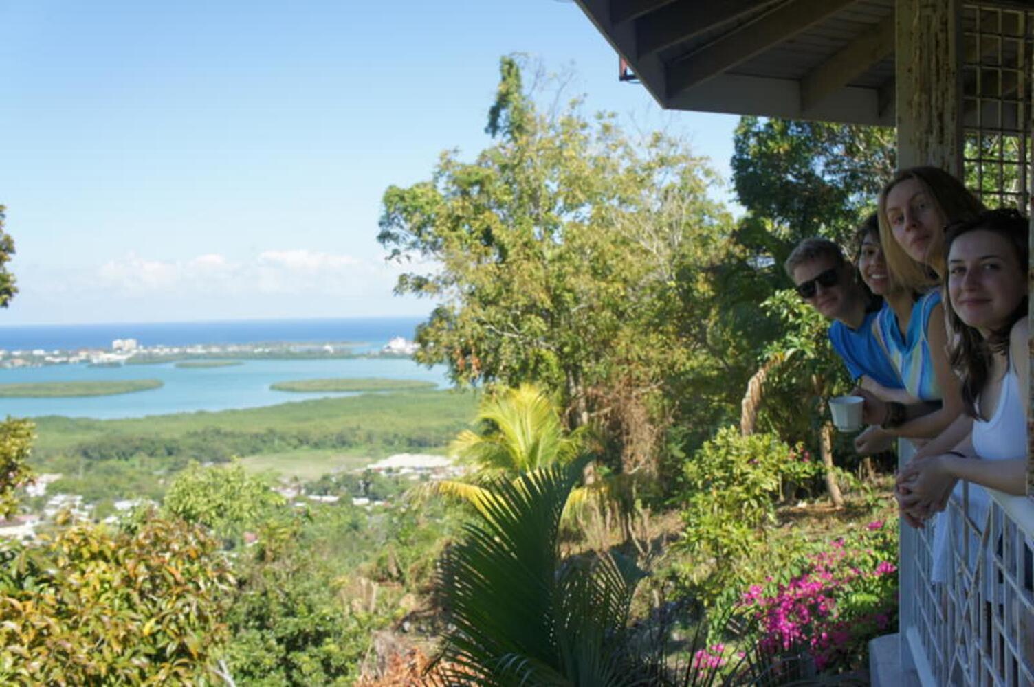 Cedar Ridge Lodging/Hostel, Montego Bay