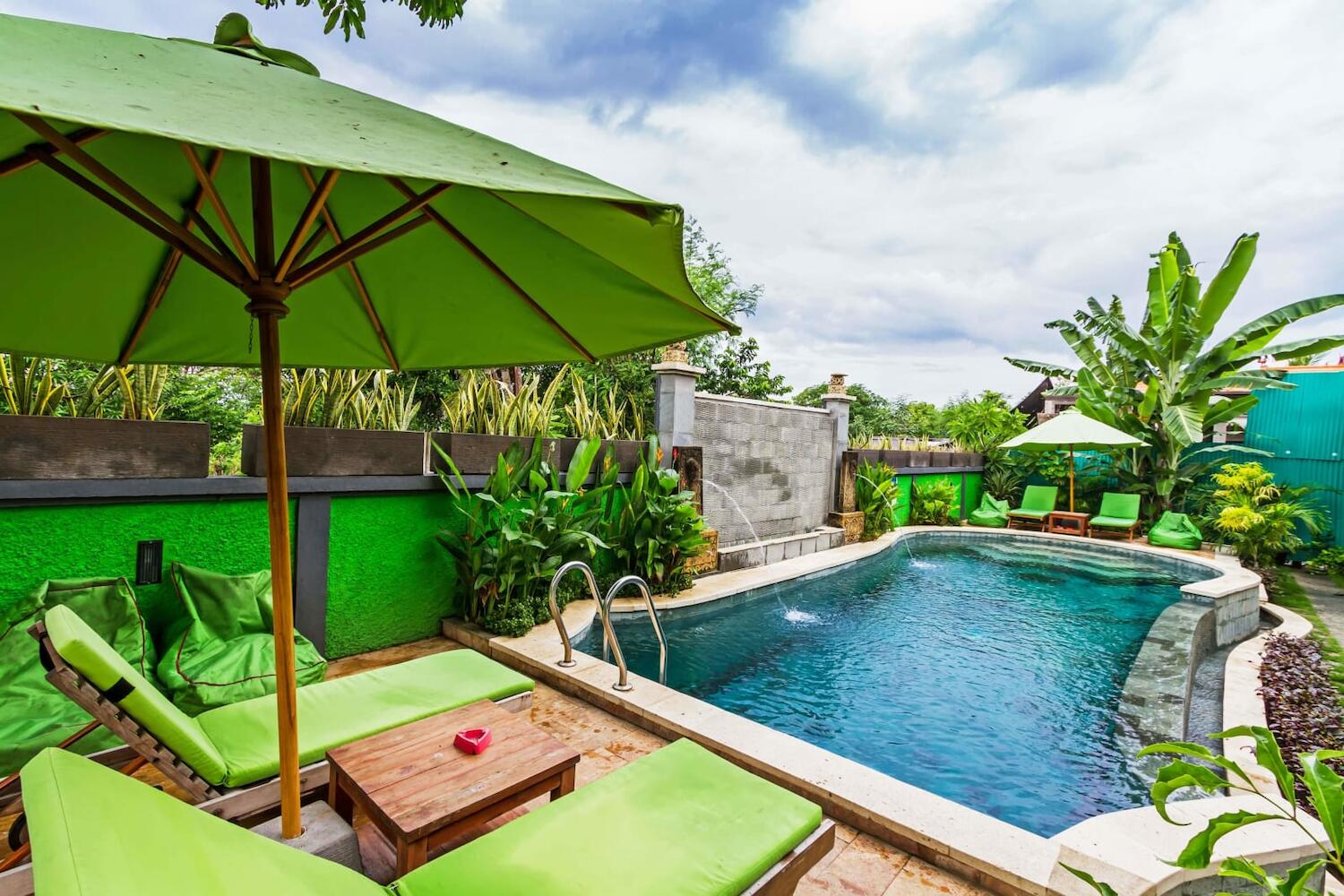 Lembongan Hostel, Nusa Lembongan