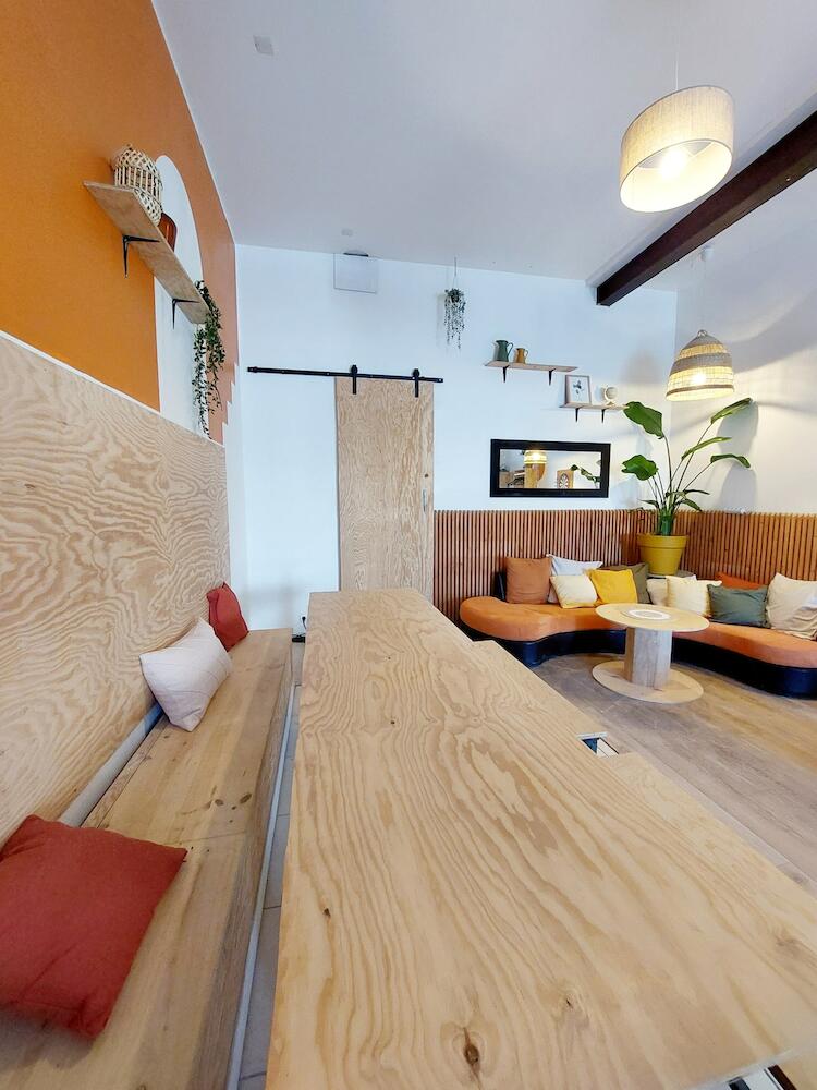 Coast - Utopy Hostel, Biarritz