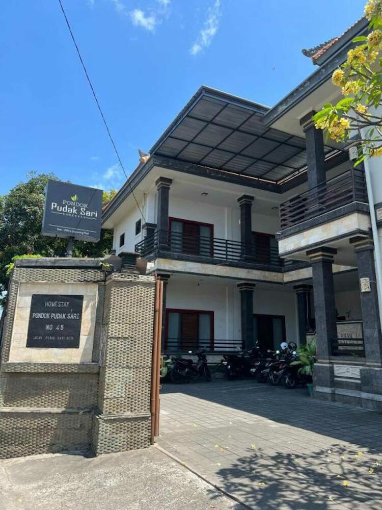 Homestay Pudaksari, Kuta Bali