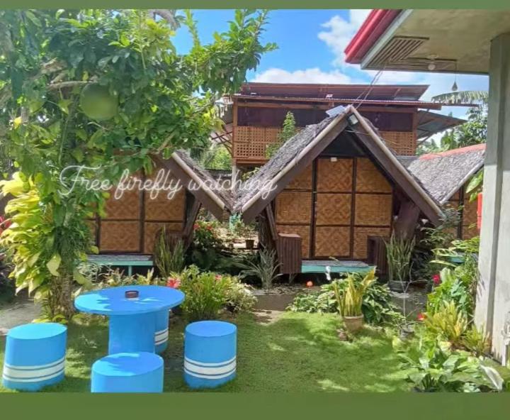 Lhoyjean Garden Hostel, Bohol Island