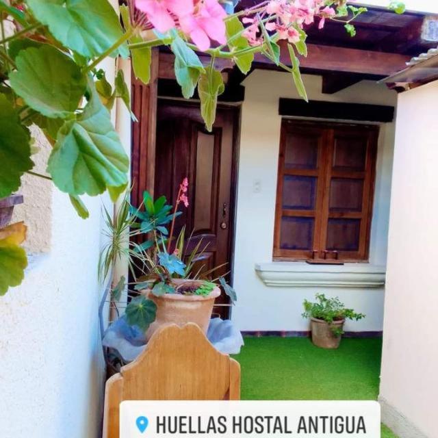 Huellas Hostal Antigua, La Antigua