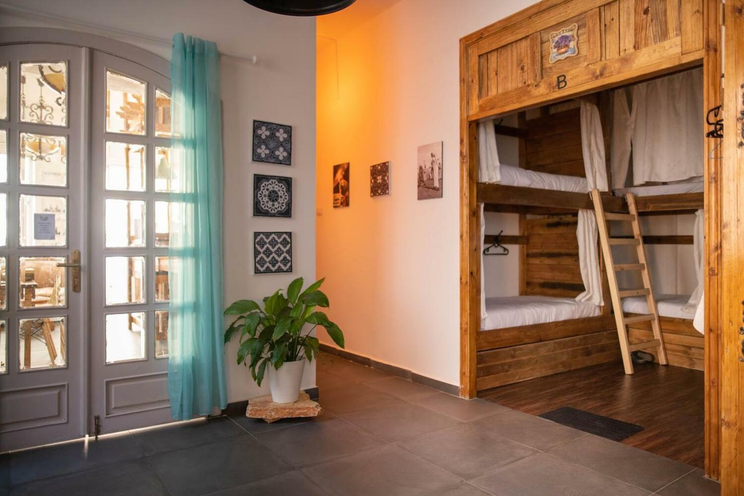 The Cabin Hostel, Amman