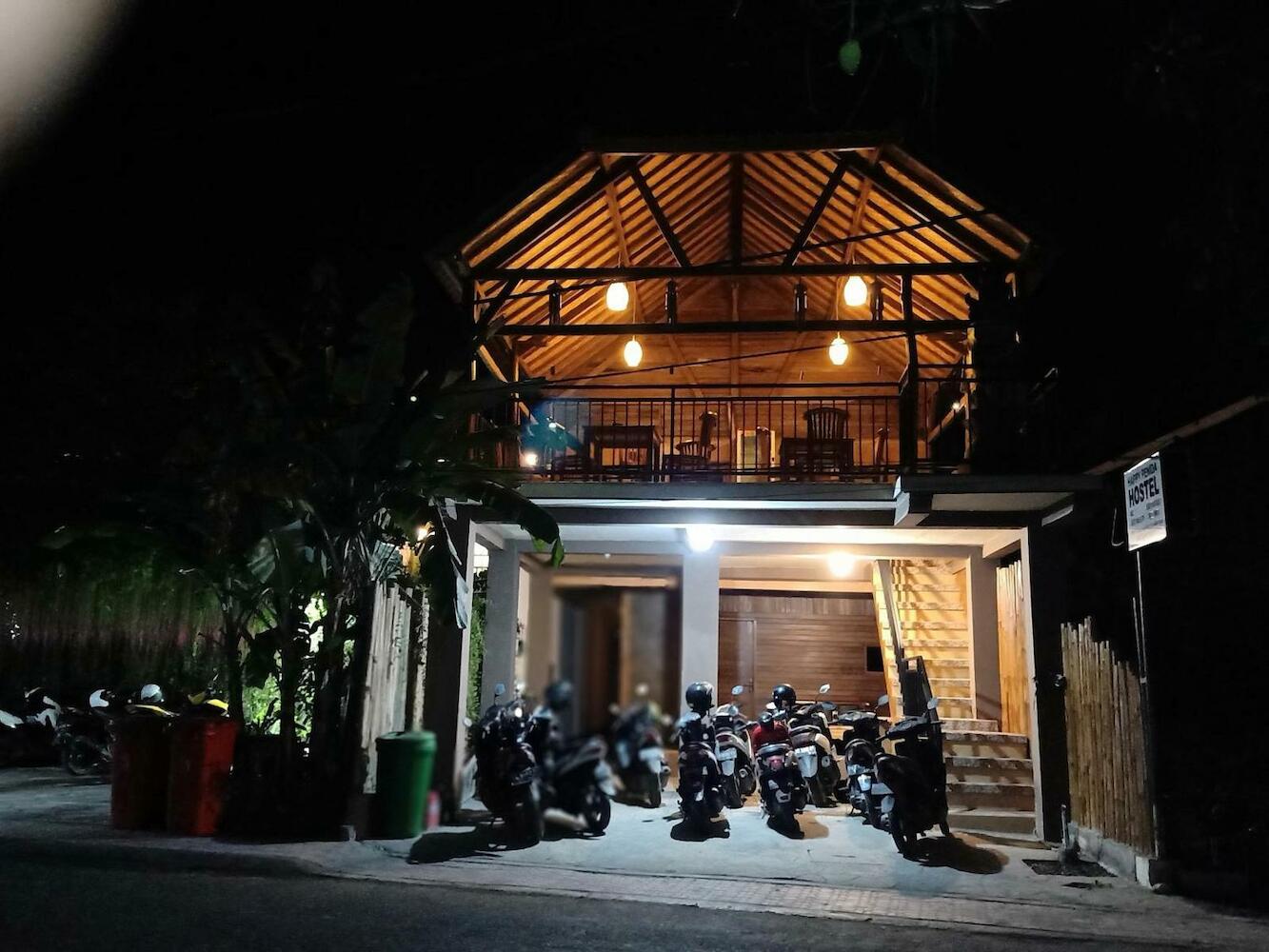 HAPPY PENIDA HOSTEL 2, Nusa Penida