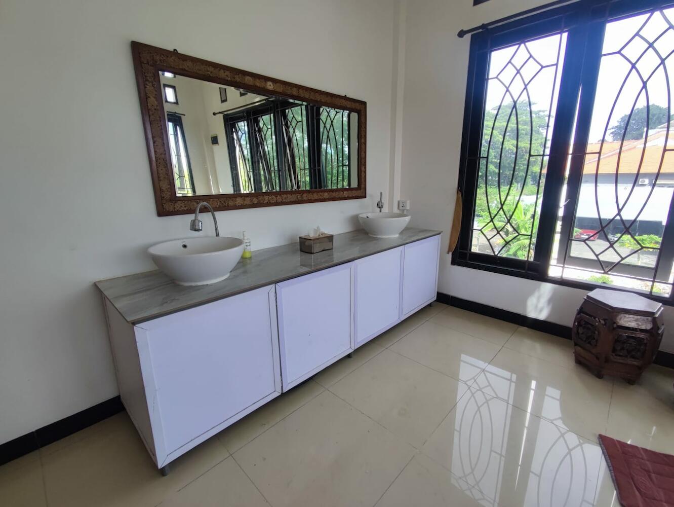 Fora Capsule Hostel Tuban, Kuta Bali