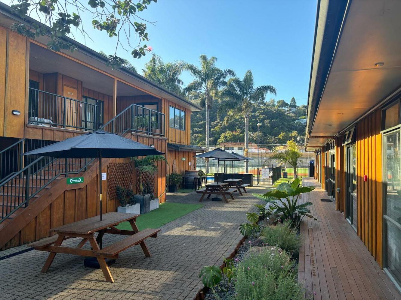 Palm Tree Lodge & Backpackers, Paihia