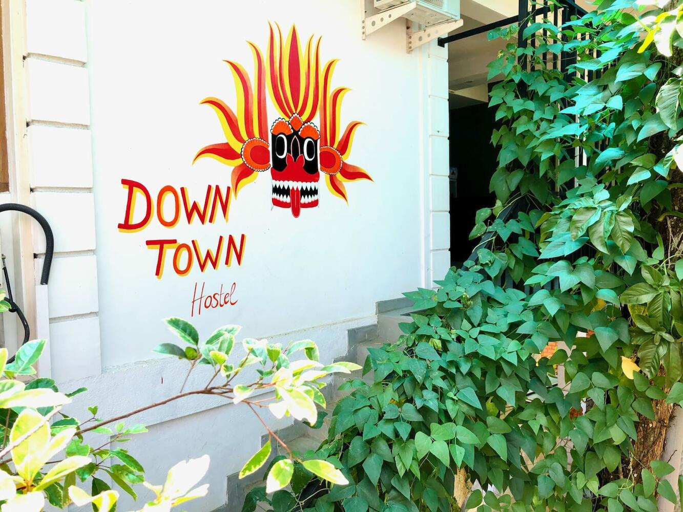 Downtown Hostel, Ella