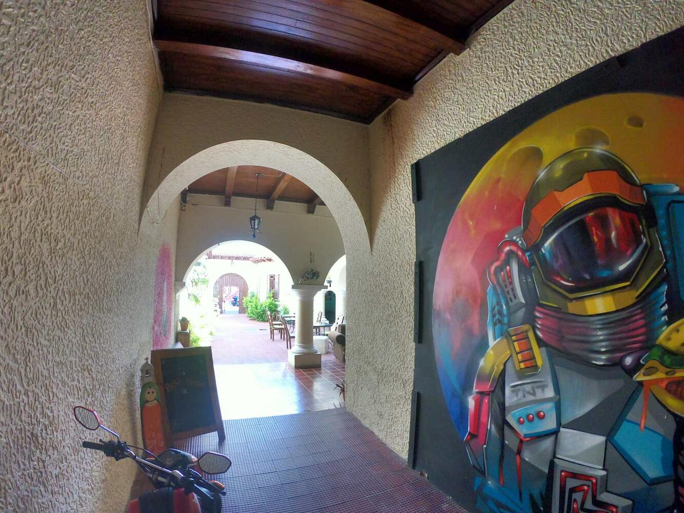 Ricks Hostel, Santa Ana