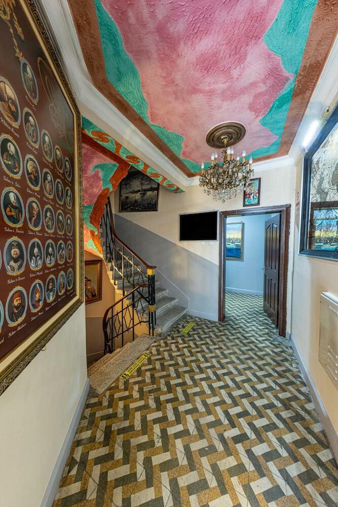 Bahaus Guesthouse Hostel, Istanbul