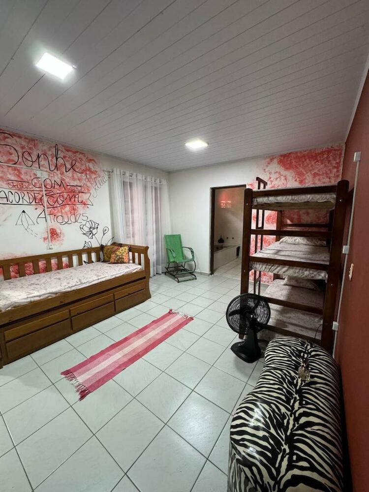 Casa Jambo Hostel Para Mulheres, Guarujá