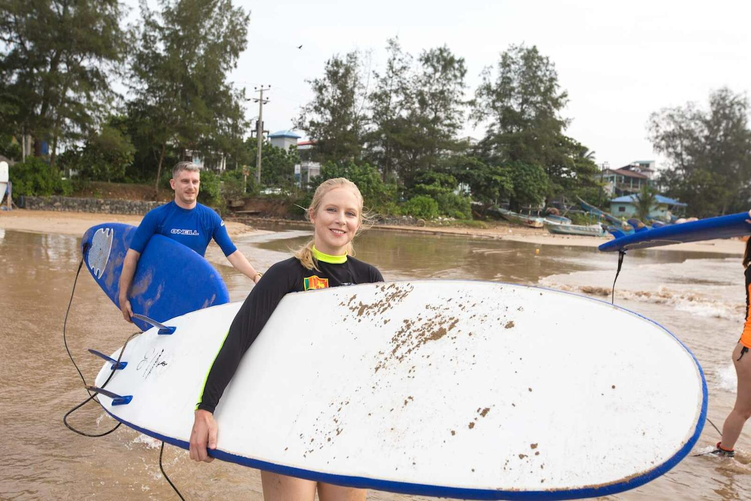 Surf & Party - Elsewhere Camp & Hostel, Weligama