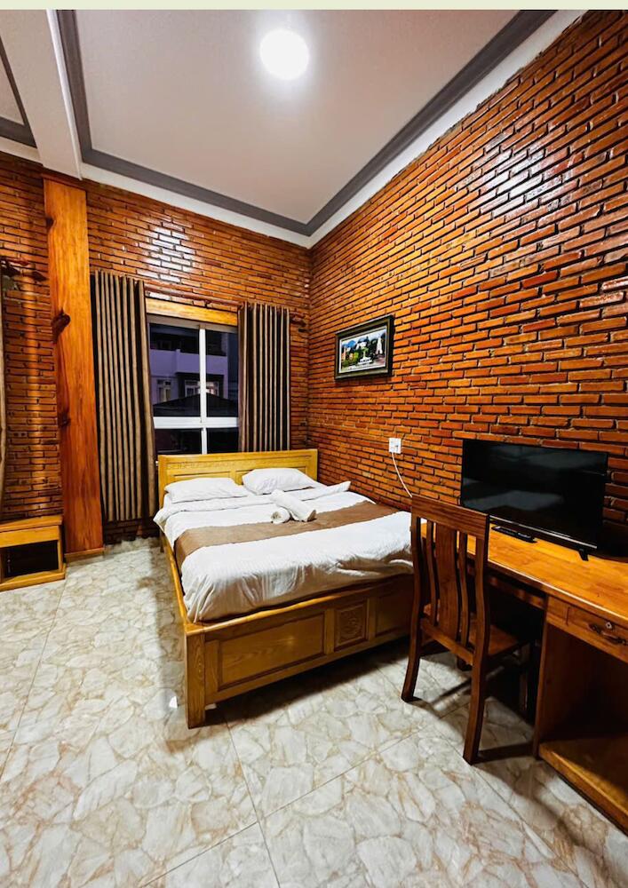 Dalat Note Hostel, Dalat