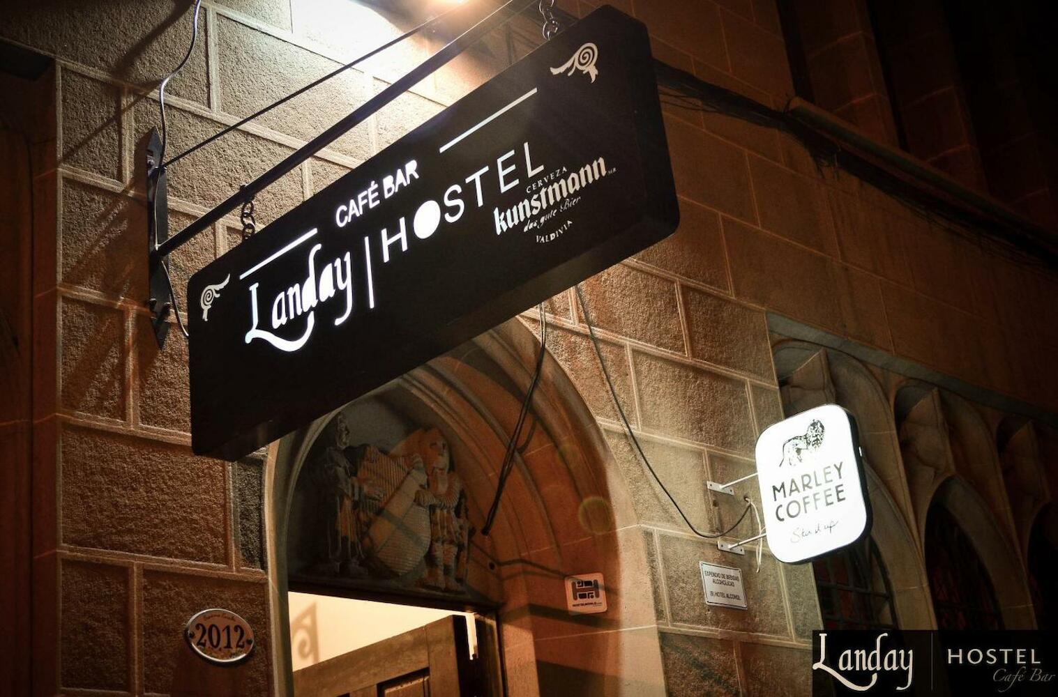 Landay Hostel, Santiago