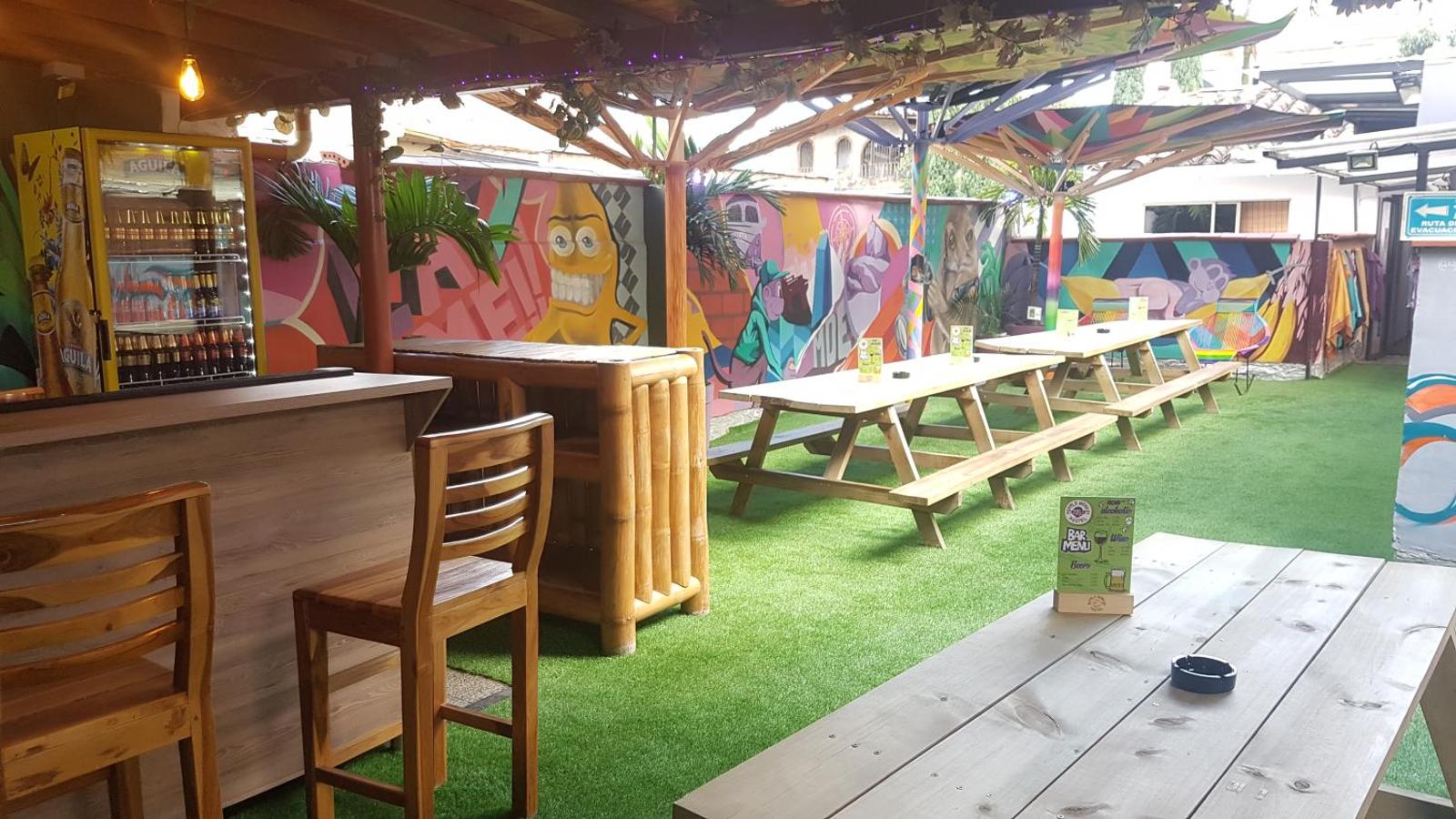 Purple Monkey Hostel, Medellin