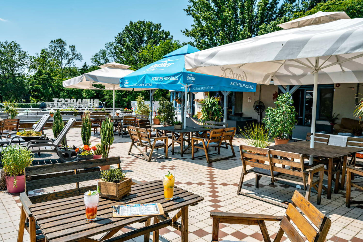 Island Hostel, Budapest