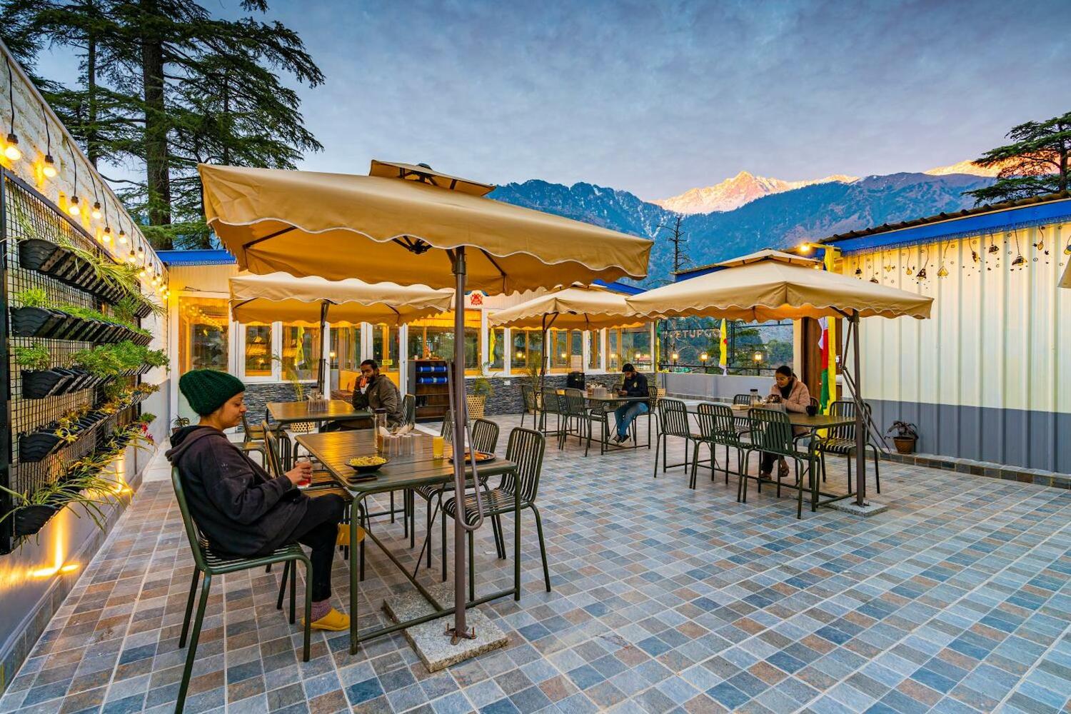 The Hosteller Mcleodganj, Mall Road, McLeod Ganj