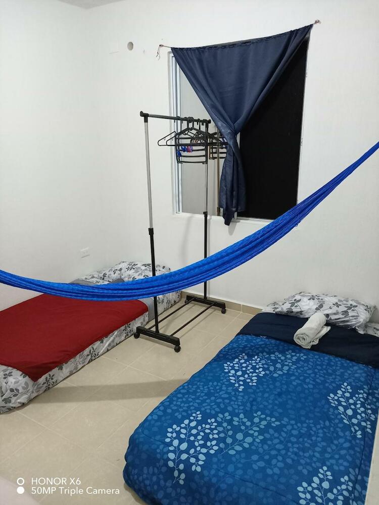 The Backpacker Nomad Green Hostel, Cancún