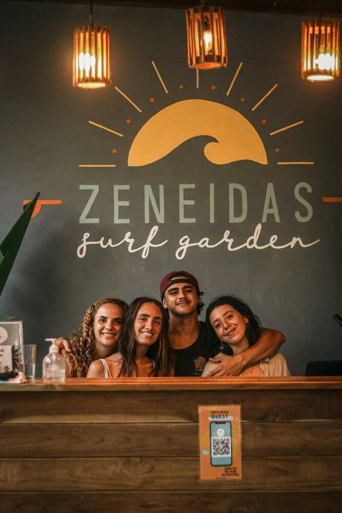 Zeneidas Surf Garden, Santa Teresa