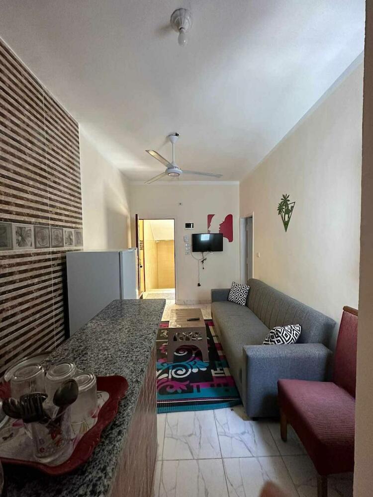 Skylen Hostel, Hurghada