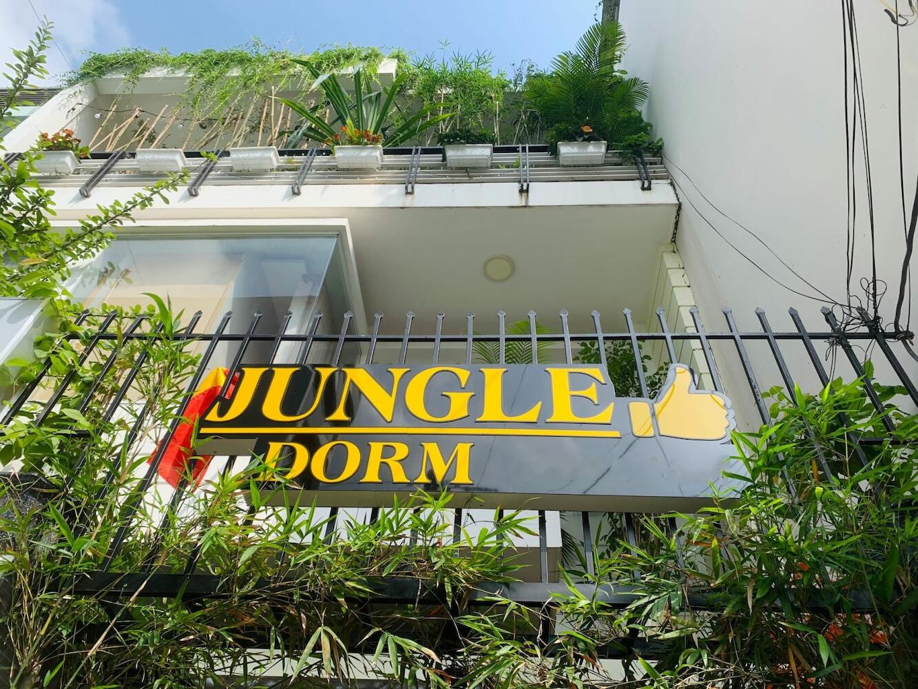 Jungle Dorm, Nha Trang