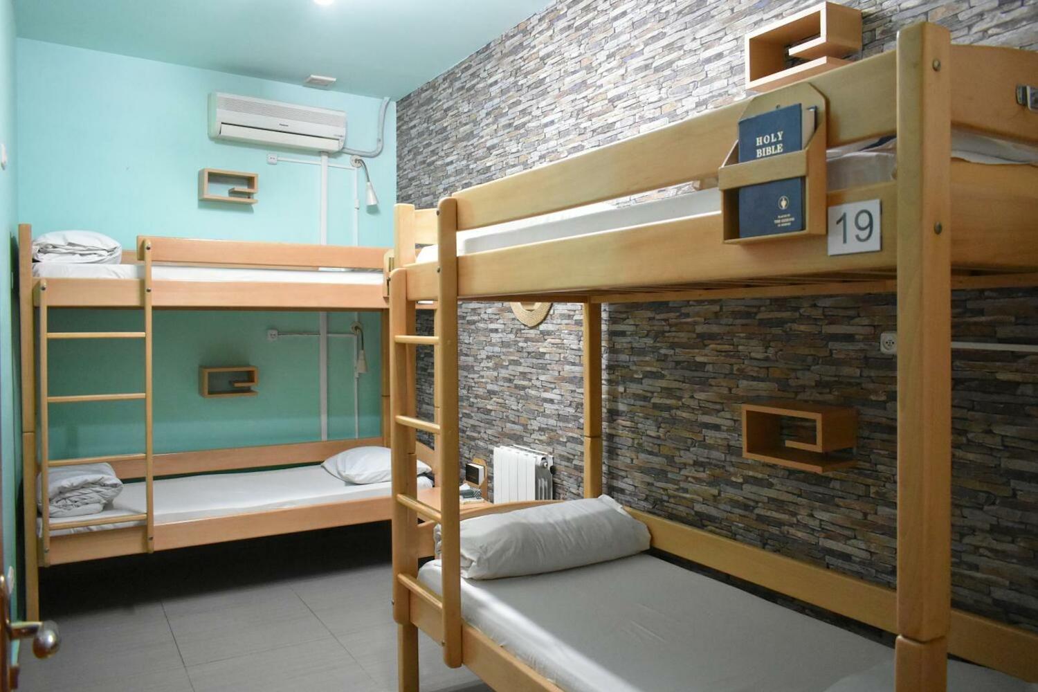 Envoy Hostel & Tours, Yerevan