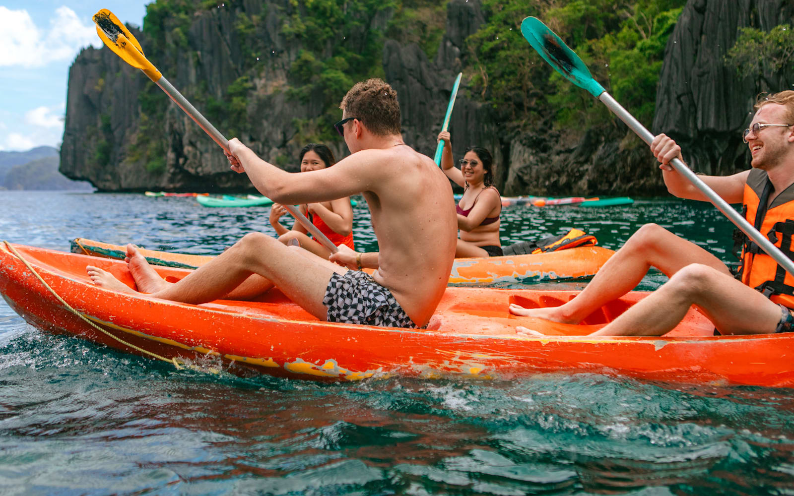 Mad Monkey Hostel Nacpan Beach, El Nido