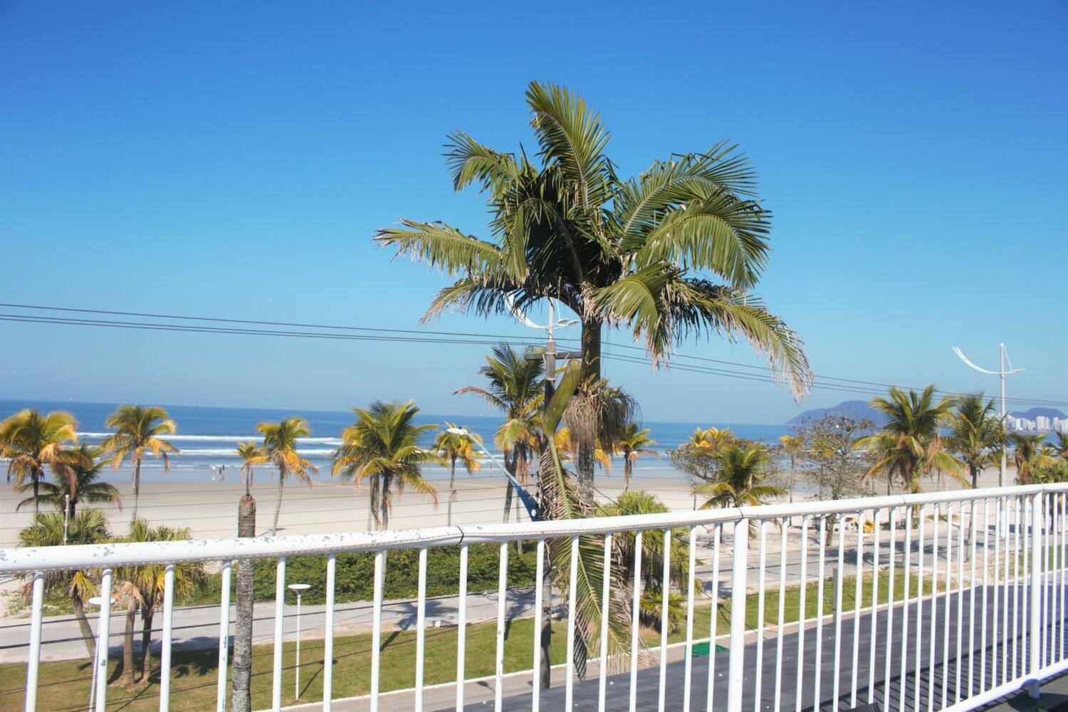 Curvao Surf House, Guarujá