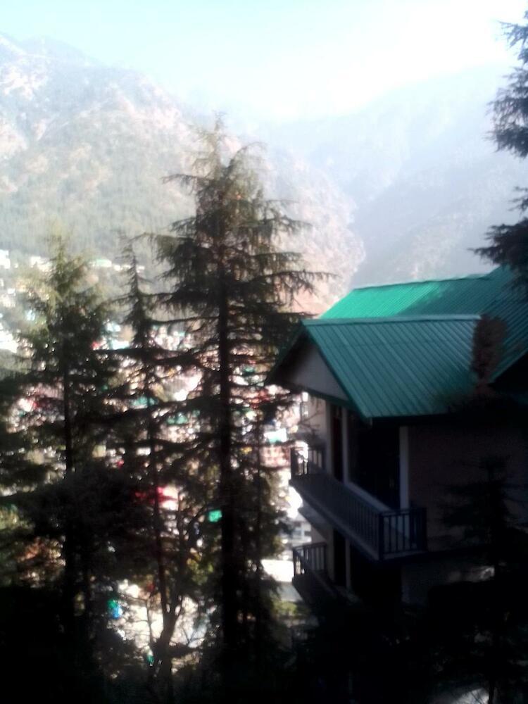 Himalayan Mountain Trekkers Homestay, McLeod Ganj