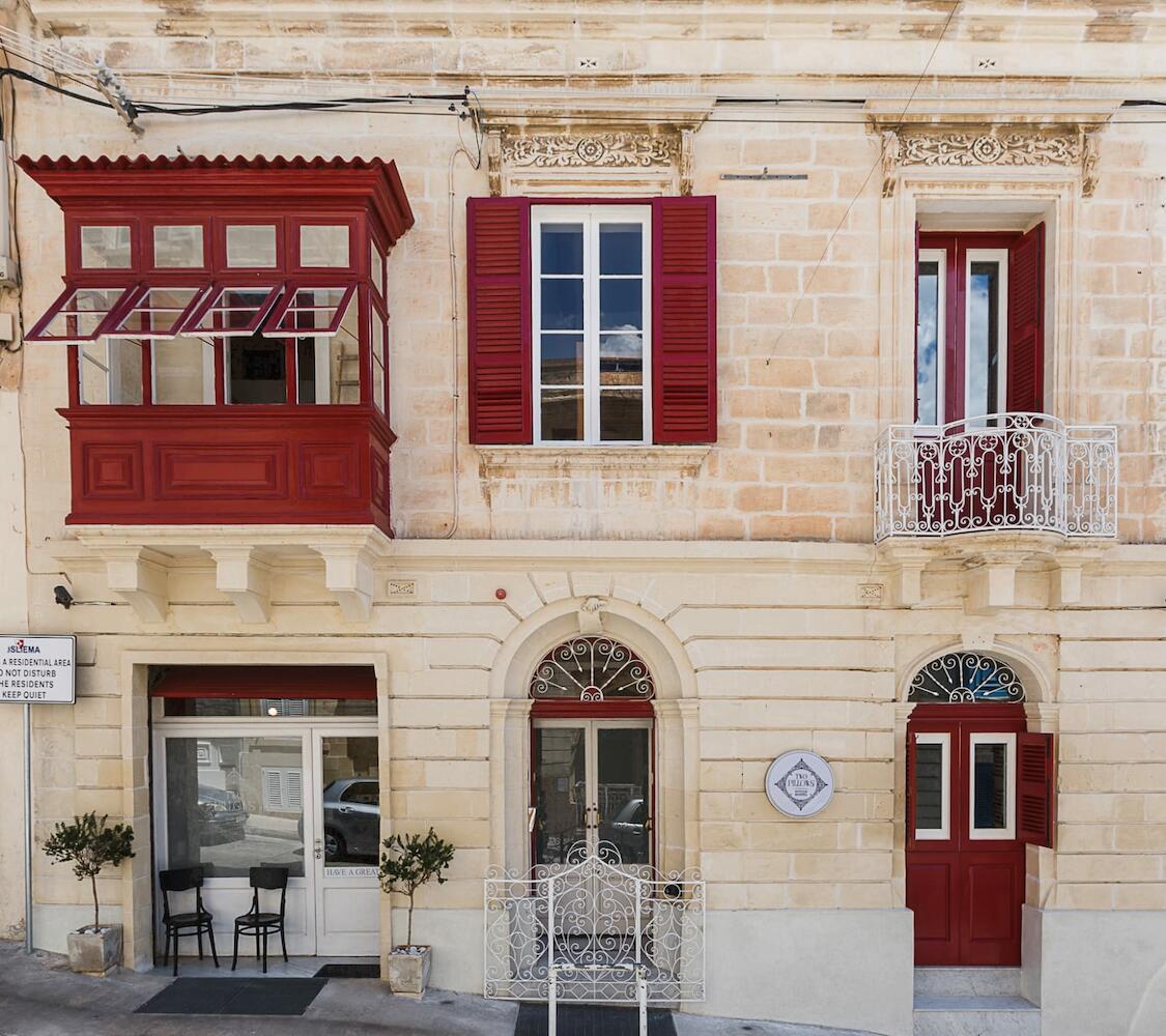 Two Pillows Boutique Hostel, Sliema