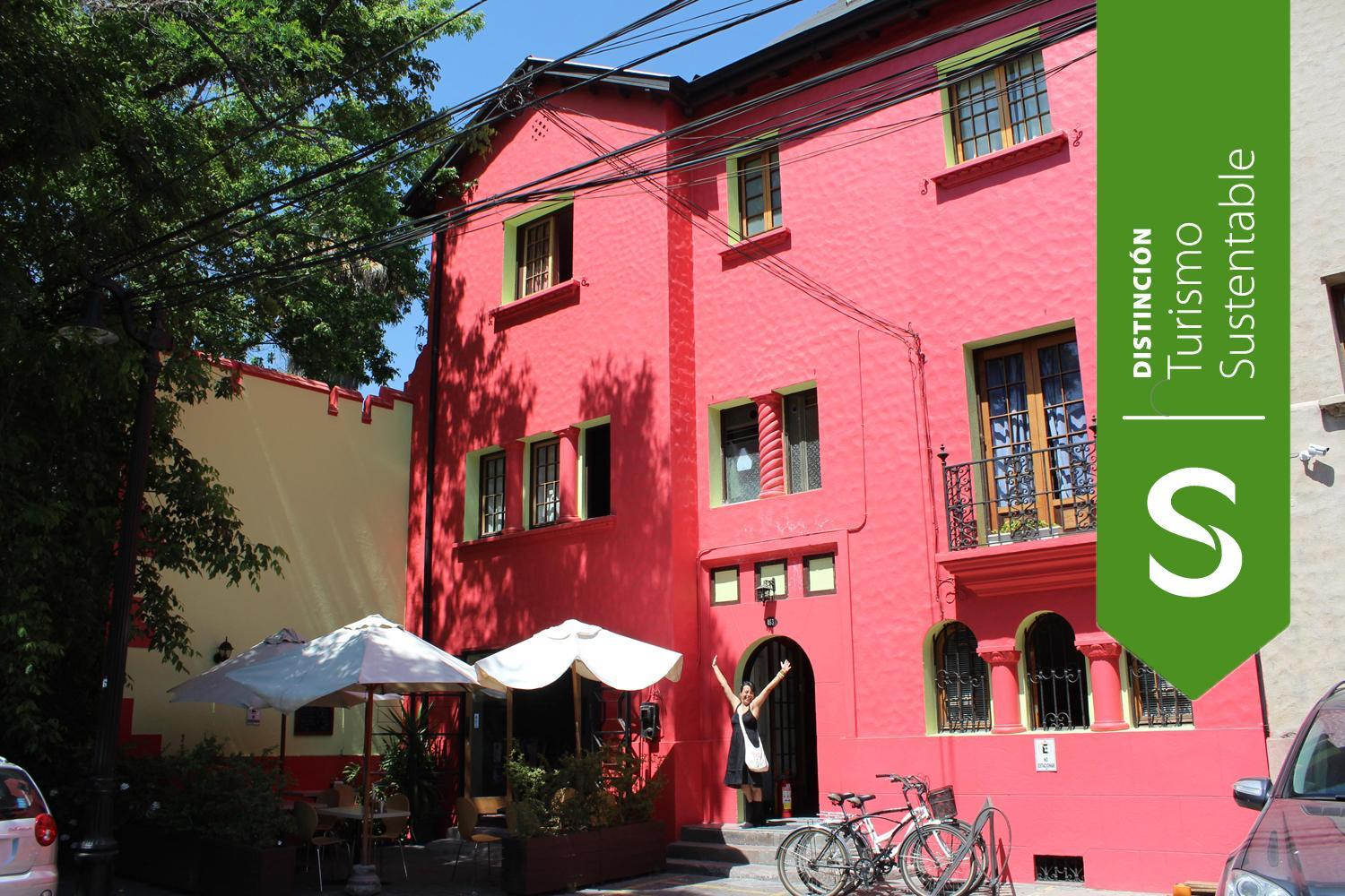 Ají Hostel, Santiago