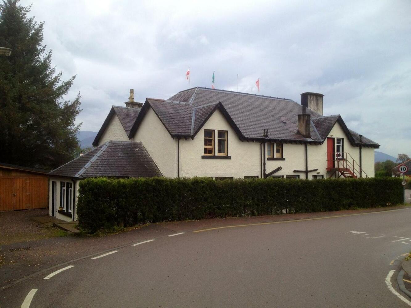 Chase The Wild Goose Hostel, Fort William