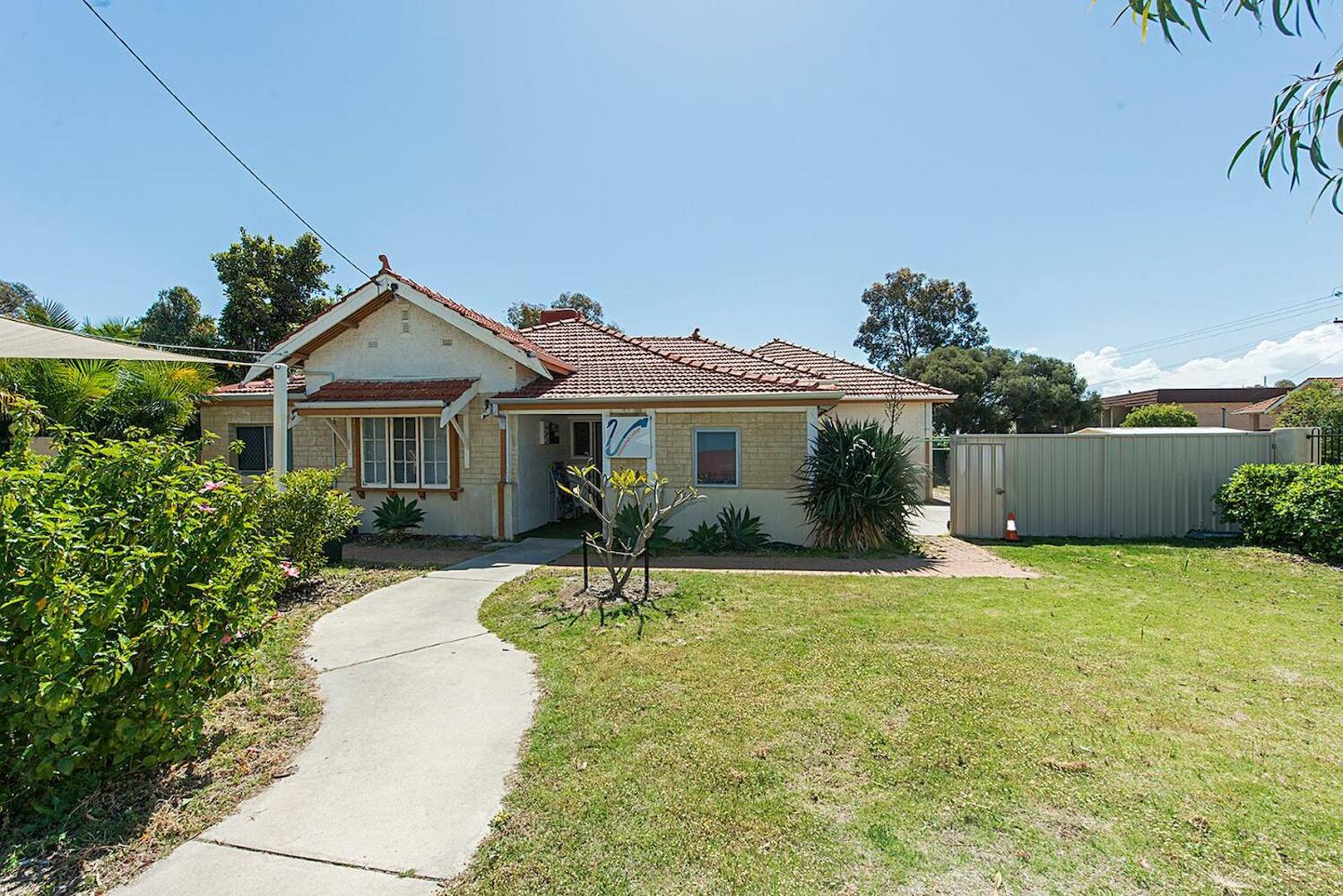 Victoria Park Lodge, Perth