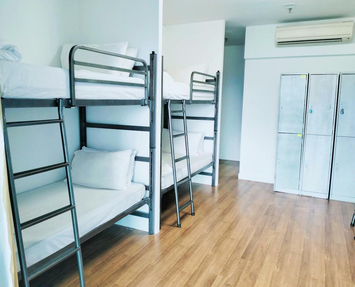 Valencia Dorm summer suites KLCC, Kuala Lumpur