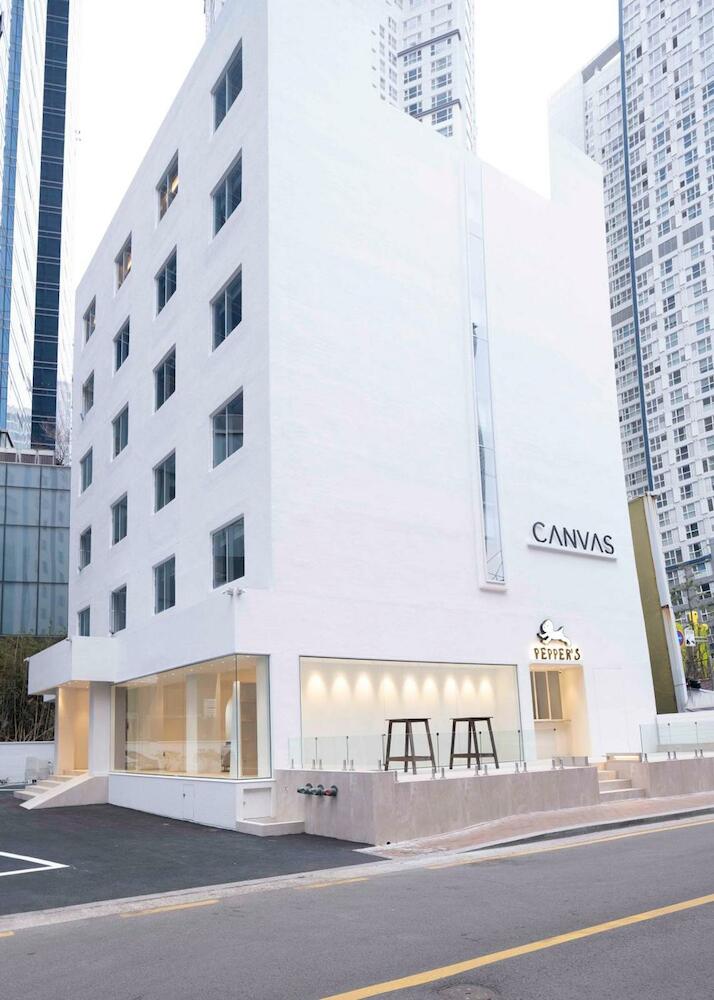 Canvas Hostel, Busan