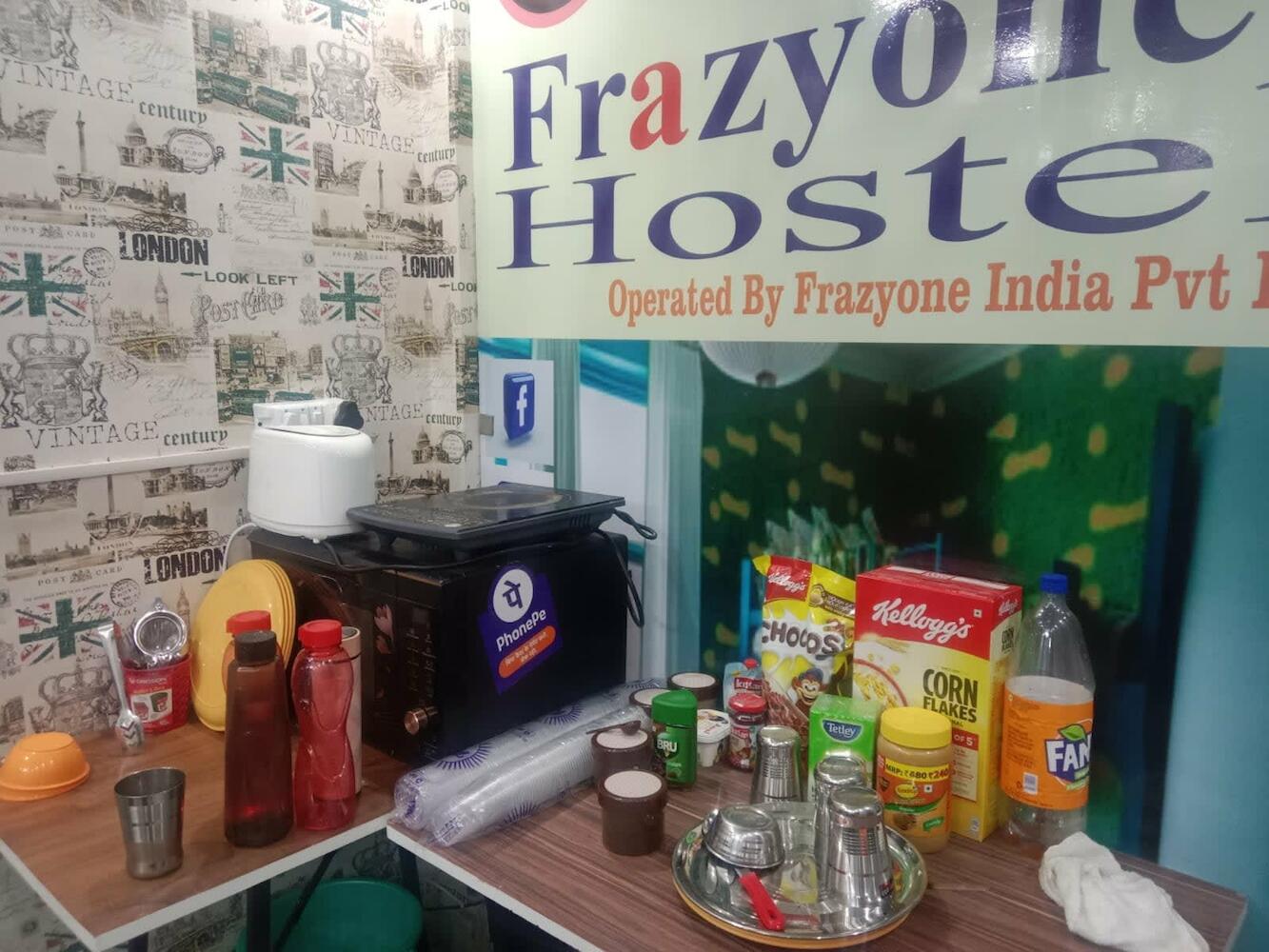 Frazyone Hostel, New Delhi