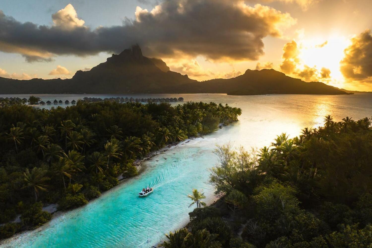 Alaroots Bora Bora Camp, Bora Bora