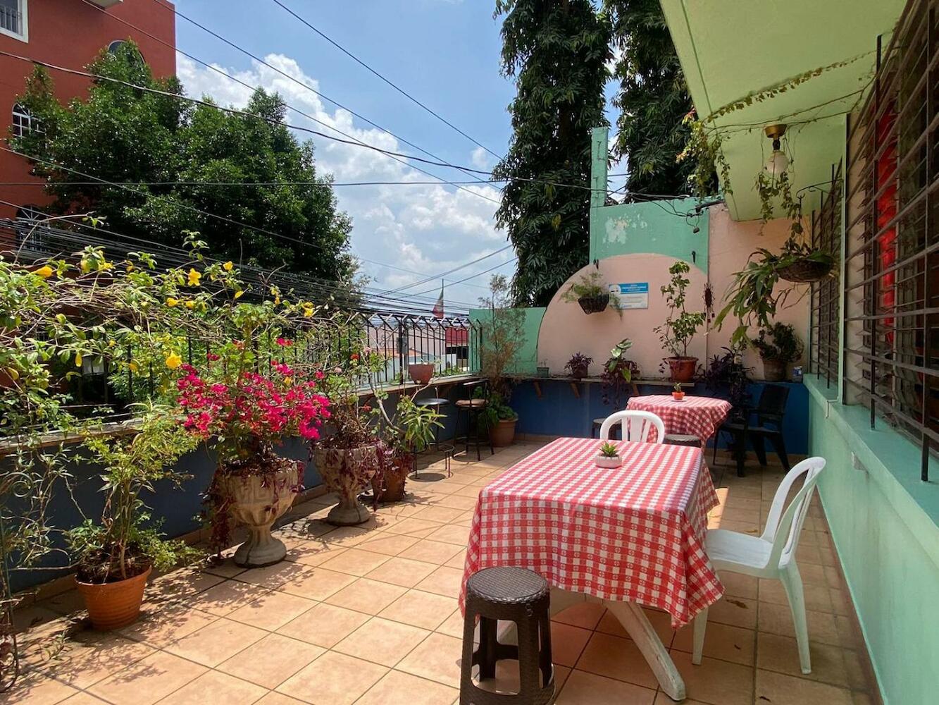 Hostal Cumbres del Volcan Escalon, San Salvador