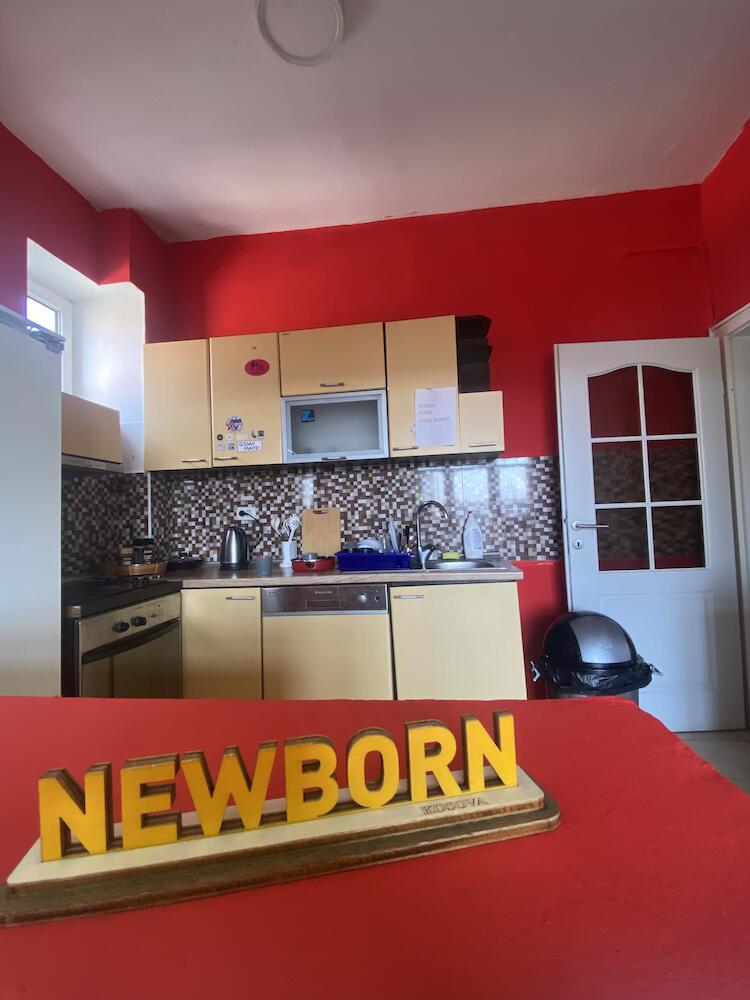 newborn center hostel, Pristina