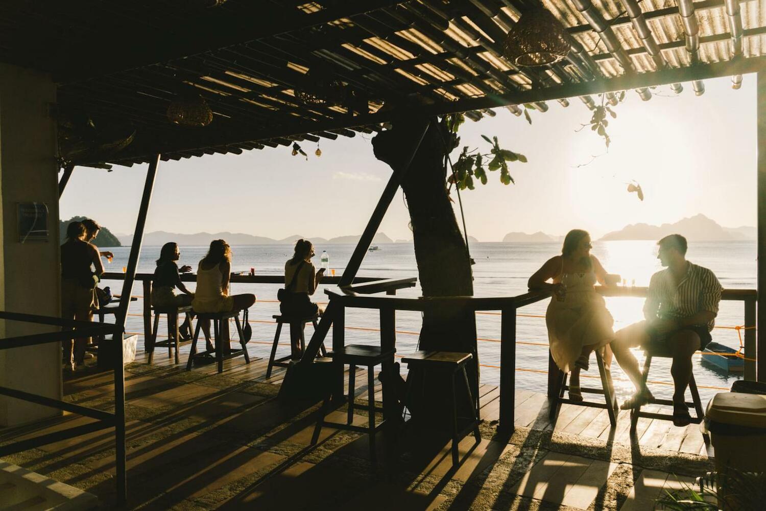 Outpost Beach Hostel, El Nido