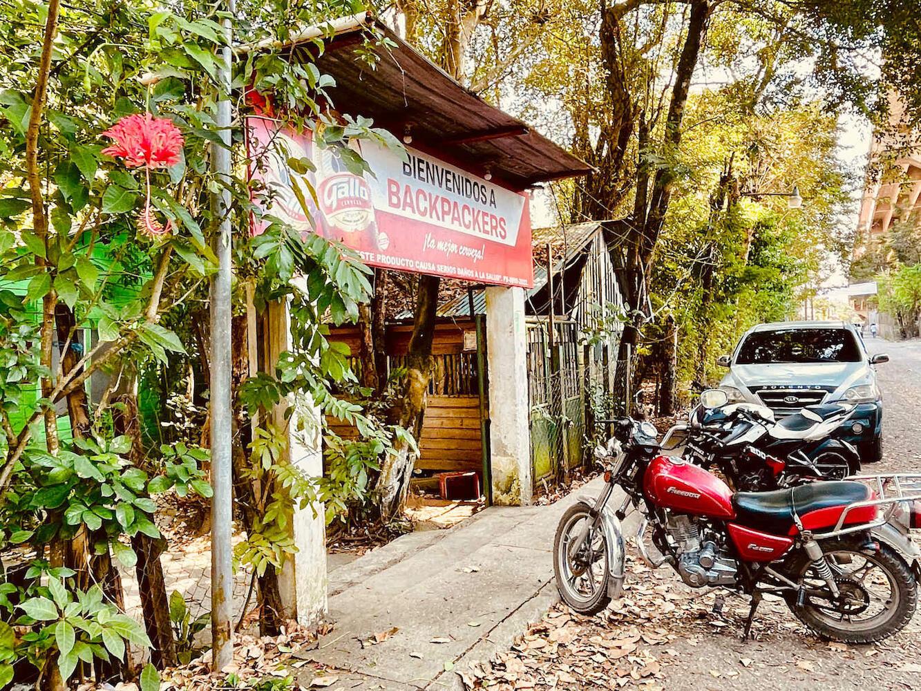 Hotel Backpackers, Rio Dulce