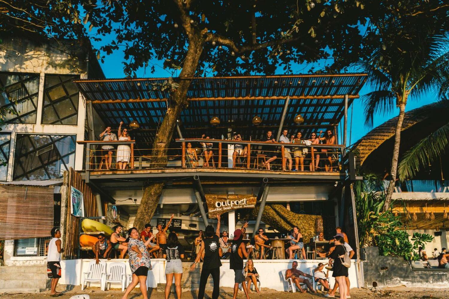 Outpost Beach Hostel, El Nido