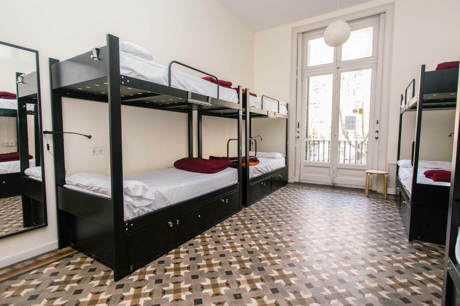 360 Hostel Borne, Barcelona