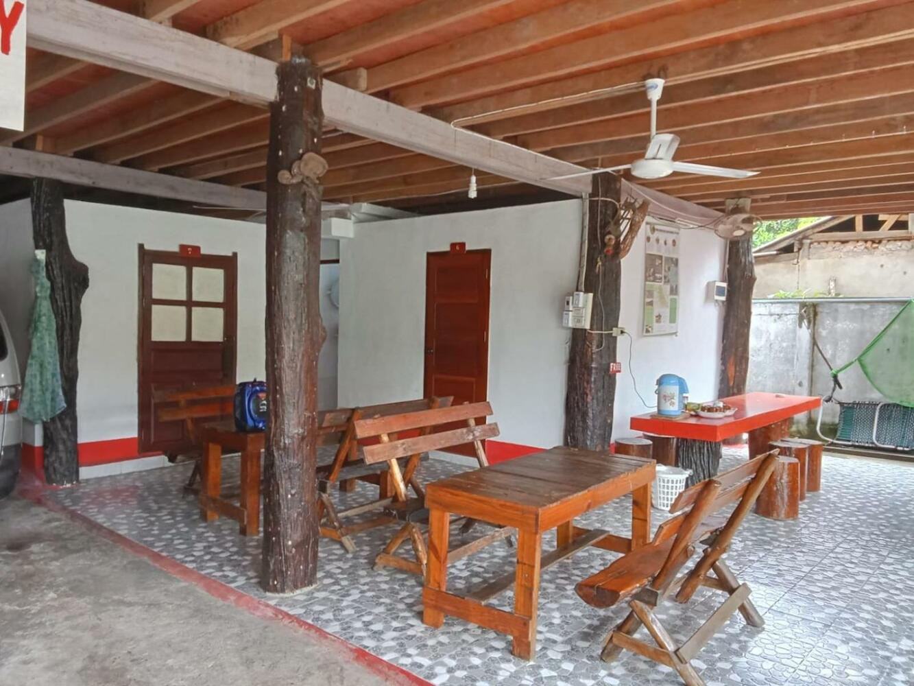 Lao Home Hostel, Thakhek