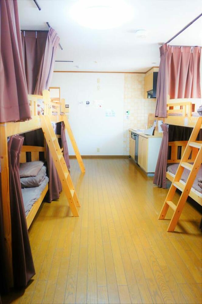 Osaka Tomato Hostel, Osaka