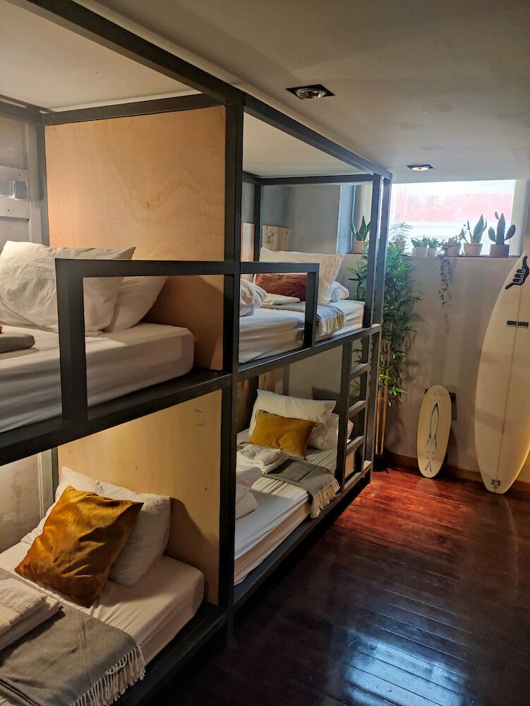 Caruma Surf Hostel & Suits, Porto