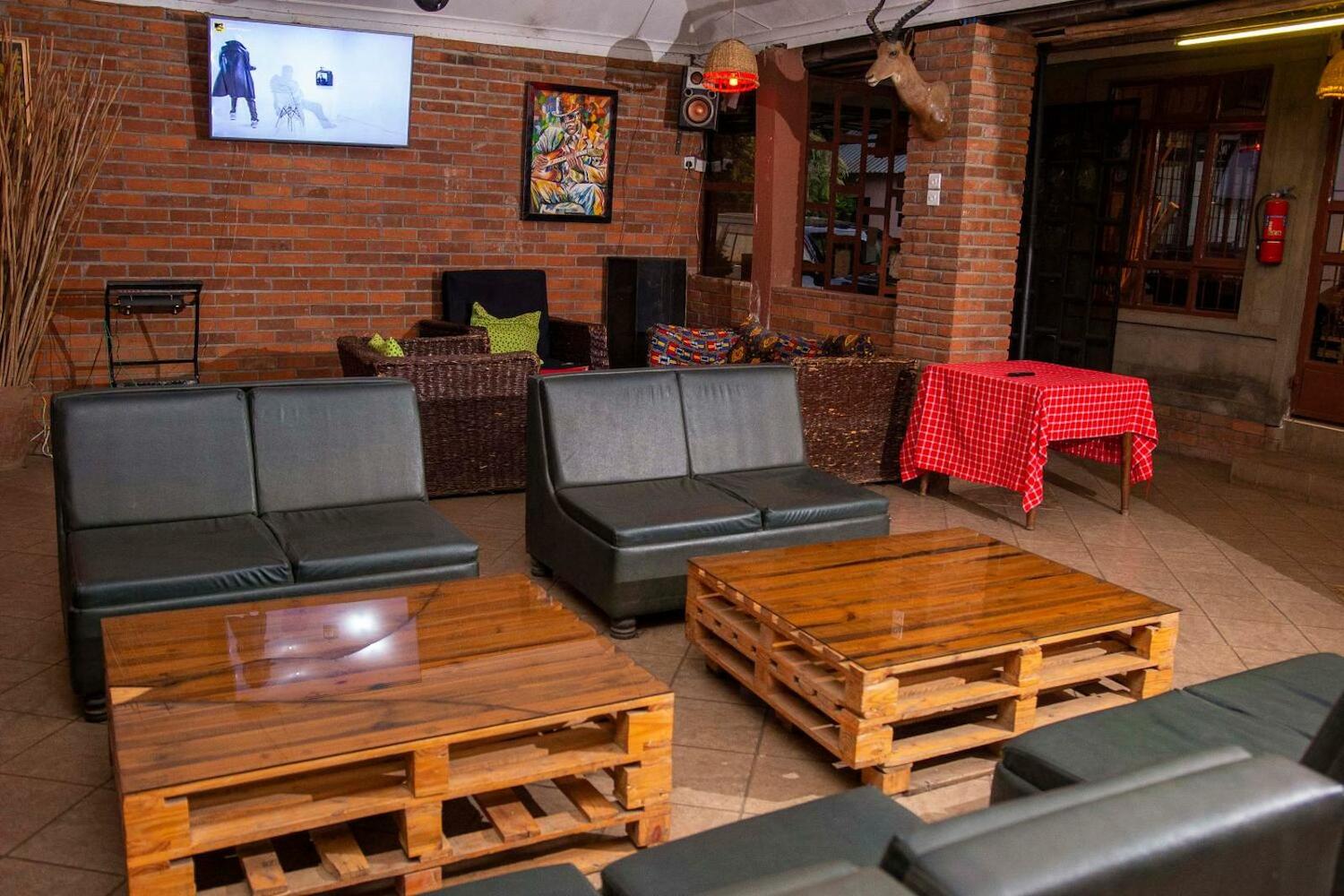 Meru Hostel, Arusha