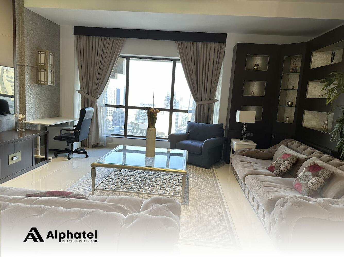 Alphatel Beach Hostel Jbr, Dubai