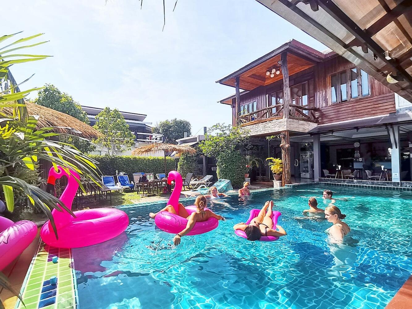 Billabong Hostel, Koh Phangan