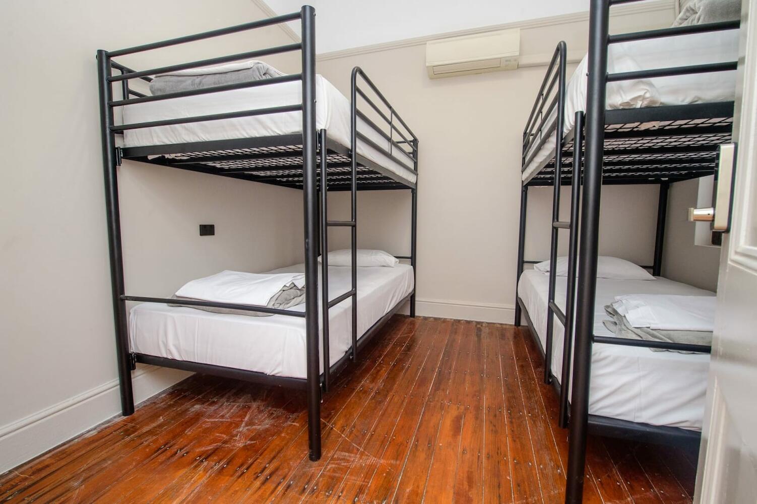 Flinders St. Hostel - Female Only, Townsville